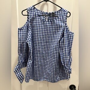 New Directions Blue and White Checkered Cold Shoulder Blouse